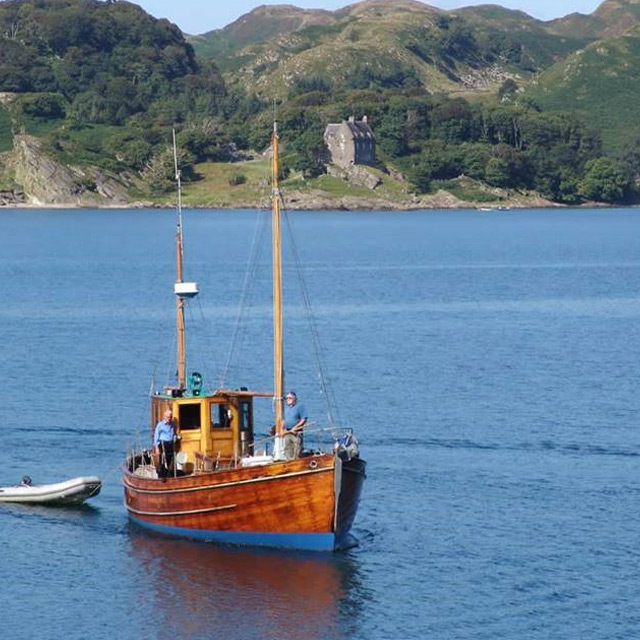 Activities Boat trip from Crinan Hotel